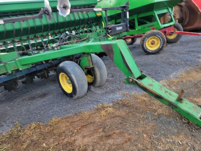 Image of John Deere 1560 equipment image 3