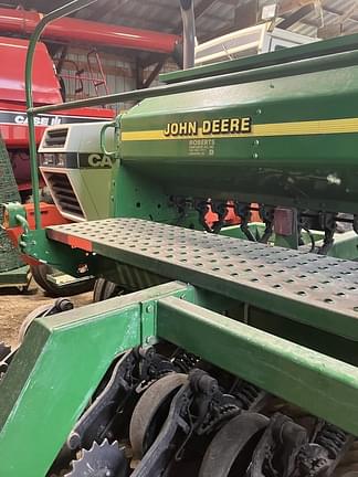 Image of John Deere 1560 Primary image