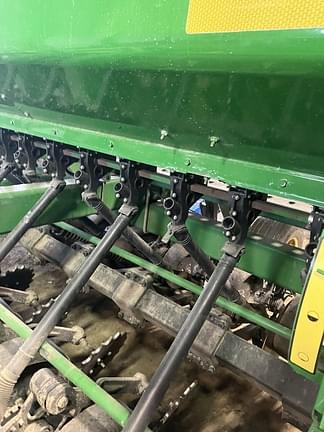 Image of John Deere 1560 equipment image 3