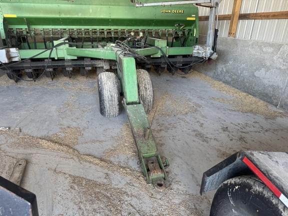 Image of John Deere 1560 equipment image 3