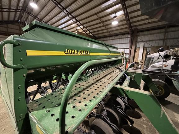 Image of John Deere 1560 equipment image 4