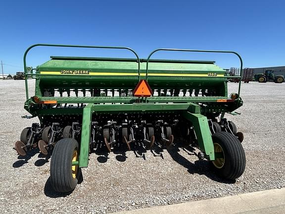 Image of John Deere 1560 equipment image 3