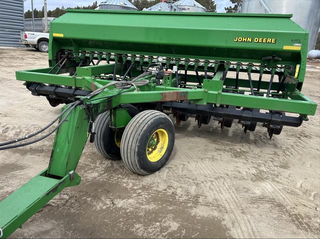 Image of John Deere 1560 equipment image 2