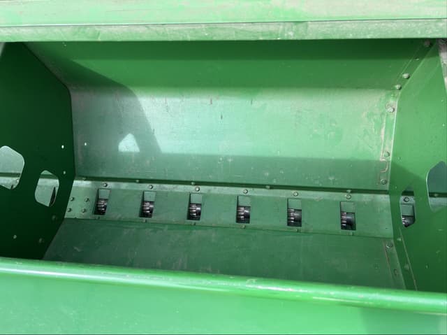 Image of John Deere 1560 equipment image 4