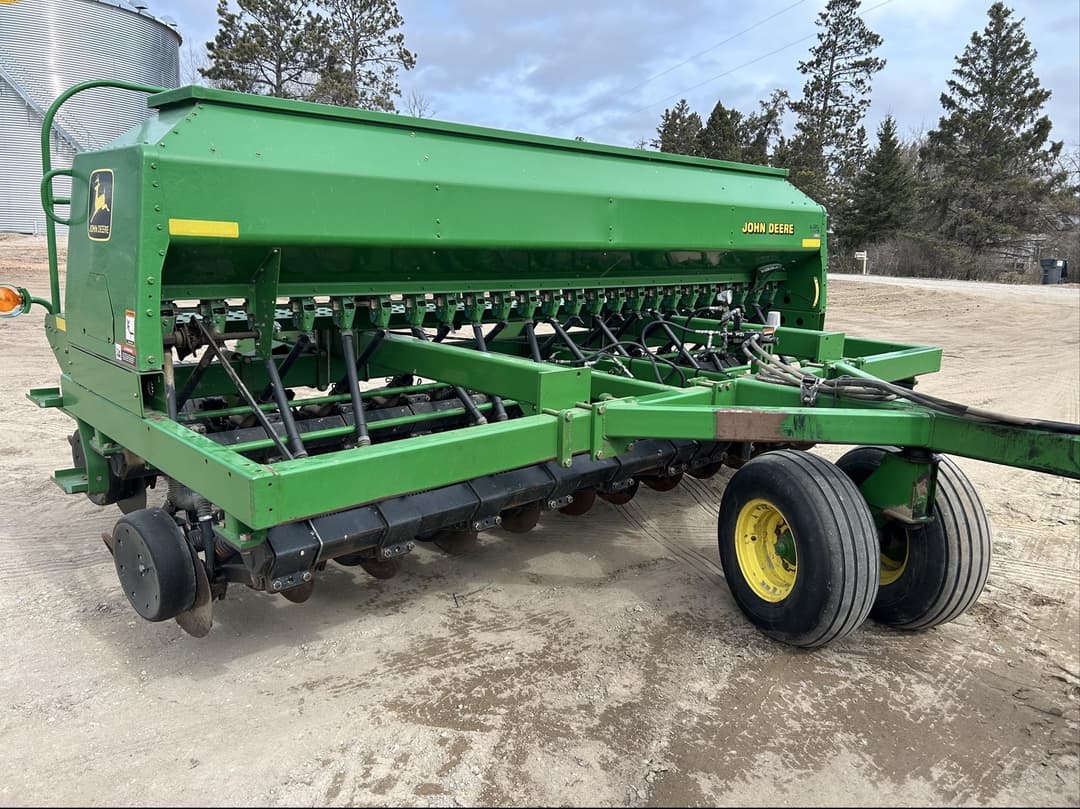 Image of John Deere 1560 Primary image