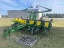 1998 John Deere 1760 Image