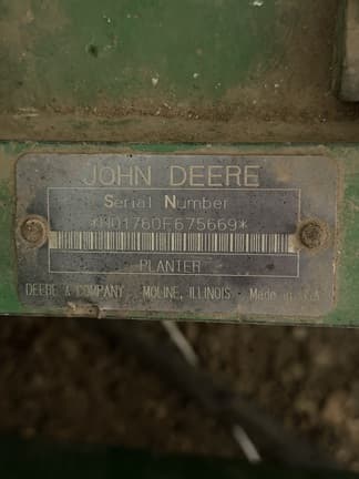 Image of John Deere 1760 equipment image 4
