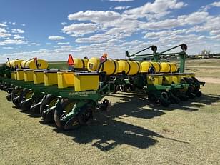 Main image John Deere 1770 5