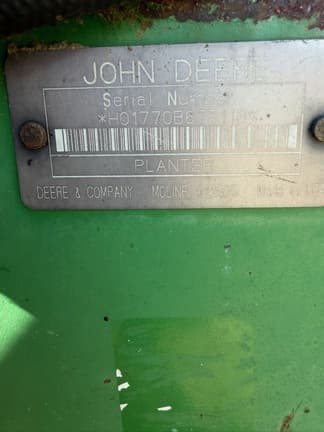Image of John Deere 1770 equipment image 1