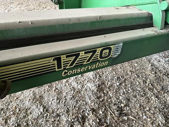 Image of John Deere 1770 equipment image 4