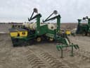 1998 John Deere 1770 Image