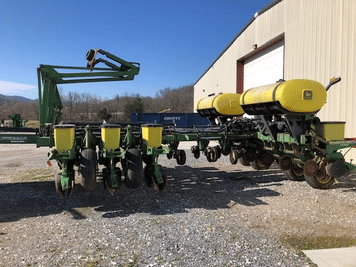 Main image John Deere 1770