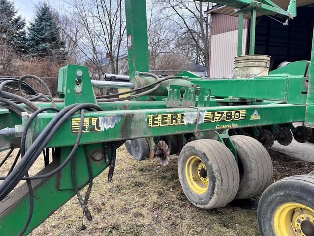 Image of John Deere 1780 equipment image 3