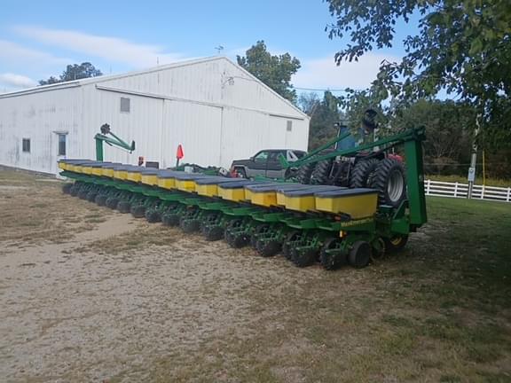 Image of John Deere 1780 Primary image