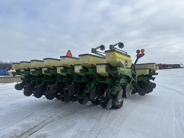 Image of John Deere 1780 equipment image 4