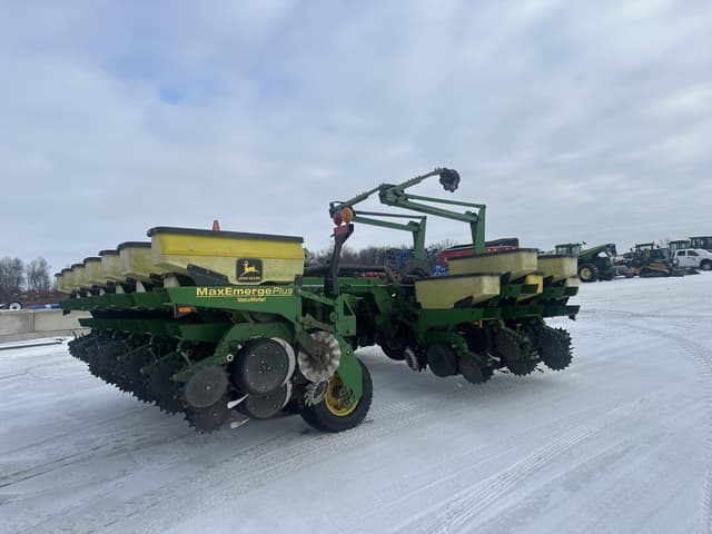 Image of John Deere 1780 equipment image 3