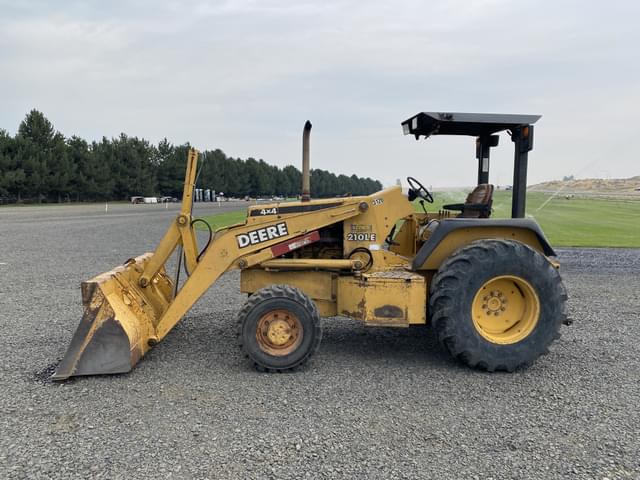 Image of John Deere 210LE equipment image 2