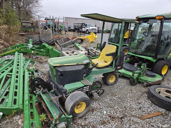 Image of John Deere 2653 equipment image 3
