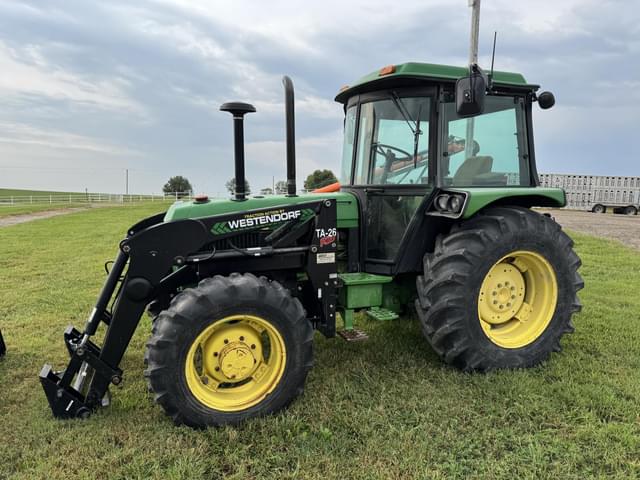 Image of John Deere 2755 equipment image 1