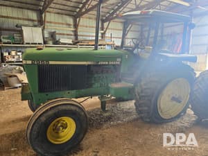 1998 John Deere 2955 Image