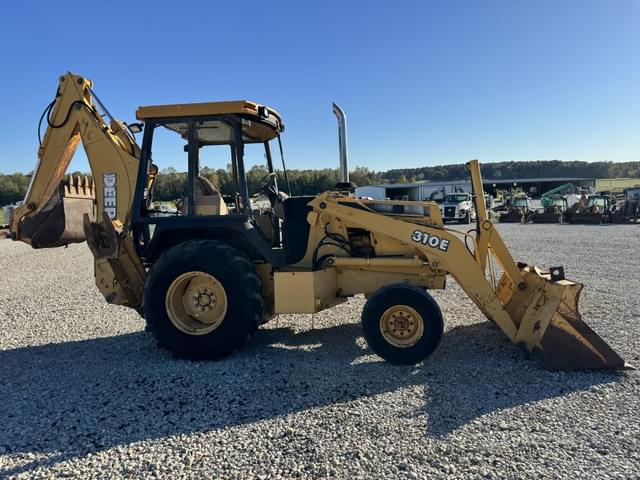 Image of John Deere 310E equipment image 3