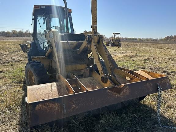 Image of John Deere 310SE equipment image 3