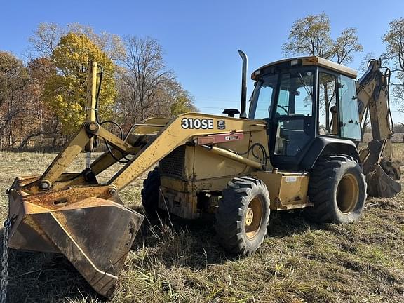 Image of John Deere 310SE equipment image 2