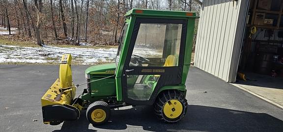 Image of John Deere 345 equipment image 1