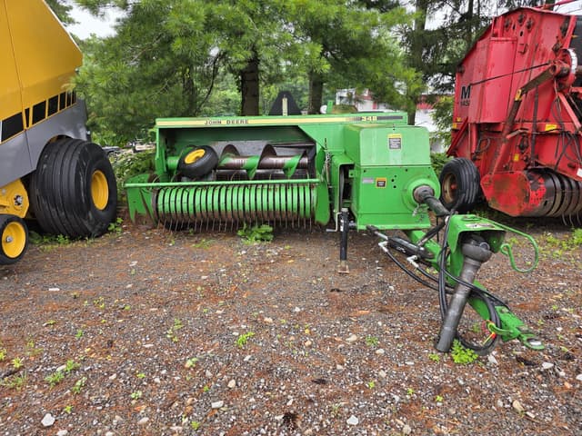 Image of John Deere 348 equipment image 1