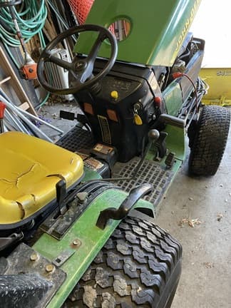 Image of John Deere 4100 equipment image 1