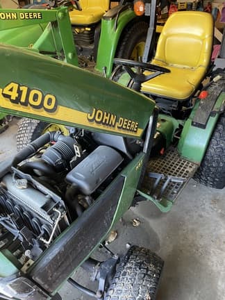 Image of John Deere 4100 equipment image 4