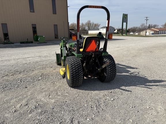 Image of John Deere 4100 equipment image 4