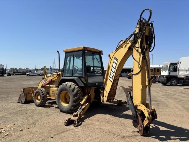 Image of John Deere 410E equipment image 3