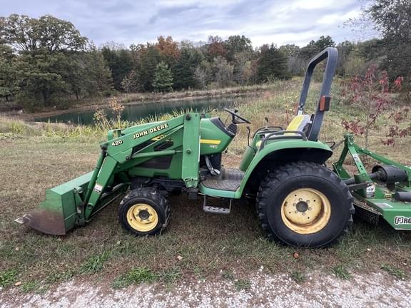 Image of John Deere 4200 equipment image 2