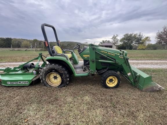 Image of John Deere 4200 equipment image 1