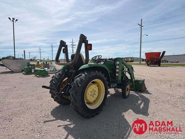 Image of John Deere 4200 equipment image 3