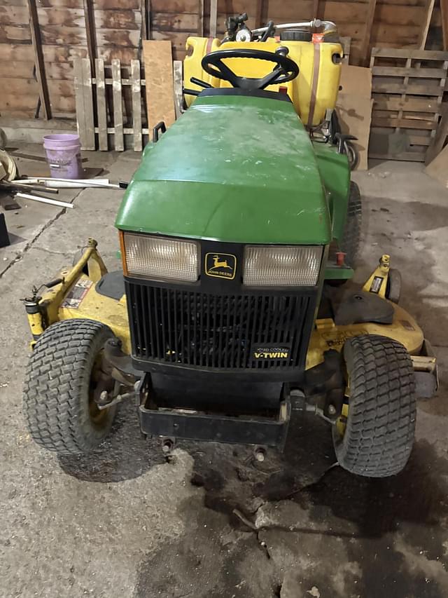 Image of John Deere 425 equipment image 2