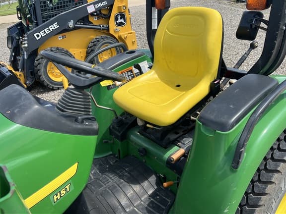 Image of John Deere 4300 equipment image 4