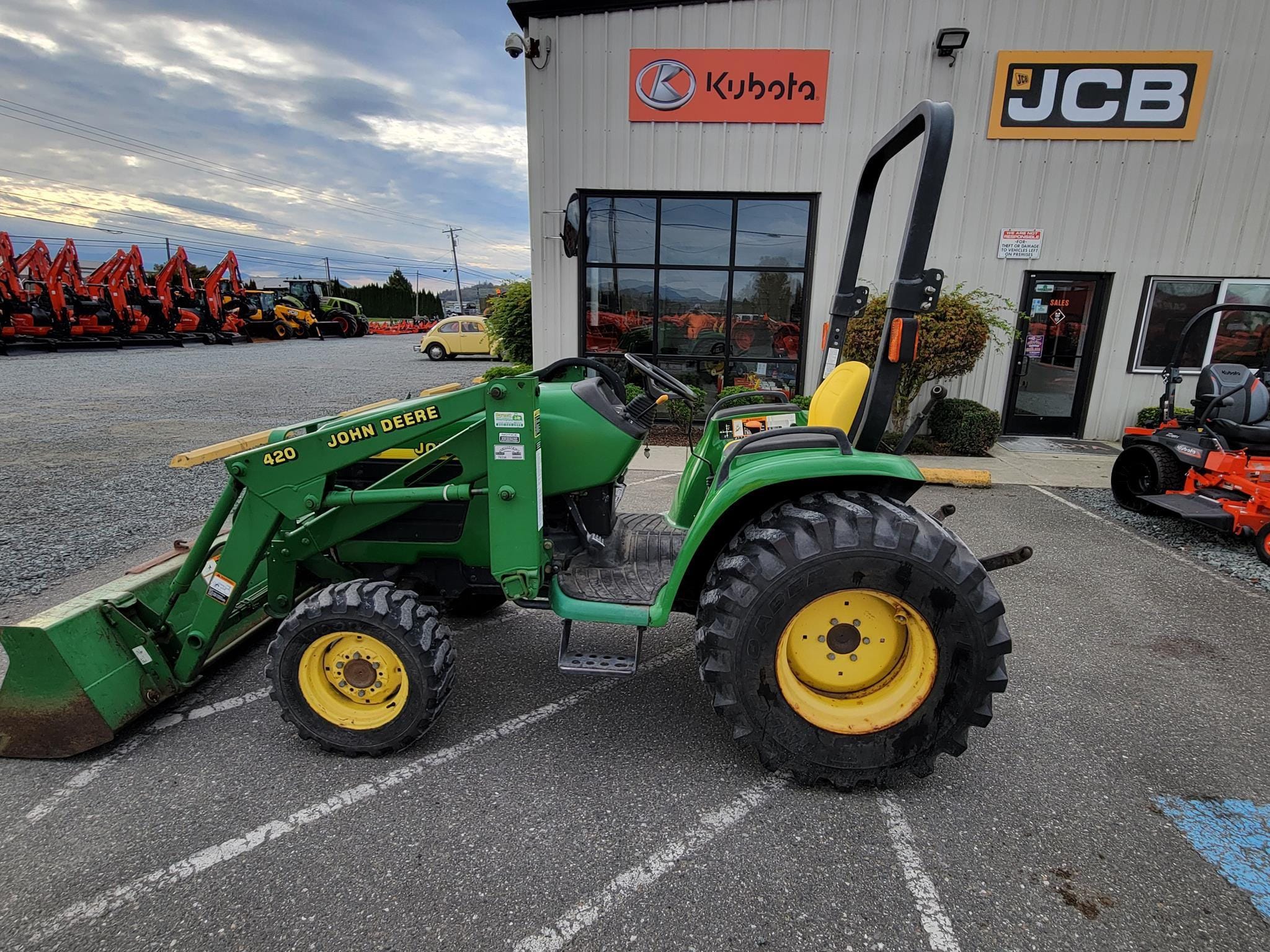 Main image John Deere 4300
