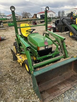 Image of John Deere 445 equipment image 1