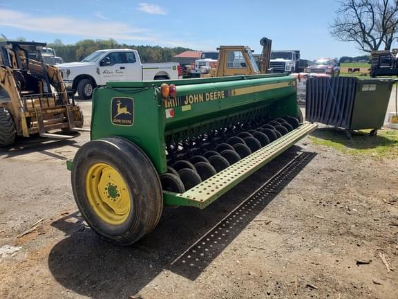 Image of John Deere 450 equipment image 2