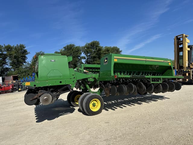 Image of John Deere 455 equipment image 2