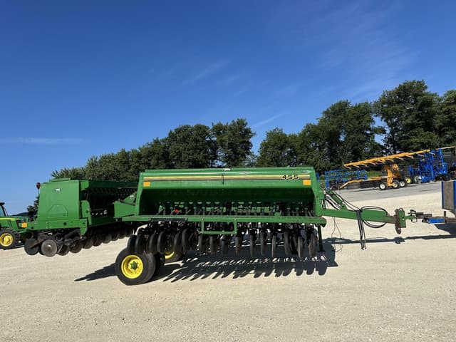 Image of John Deere 455 equipment image 1