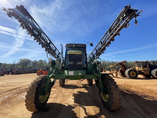 Image of John Deere 4700 equipment image 4