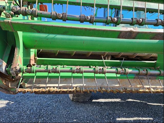 Image of John Deere 4890 equipment image 4