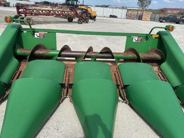 Image of John Deere 494 equipment image 2