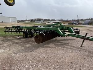 1998 John Deere 510 Image