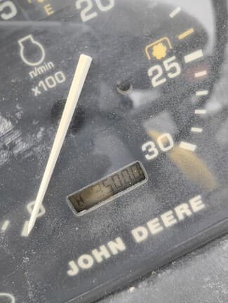 Image of John Deere 5210 equipment image 2