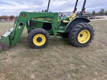 Main image John Deere 5210