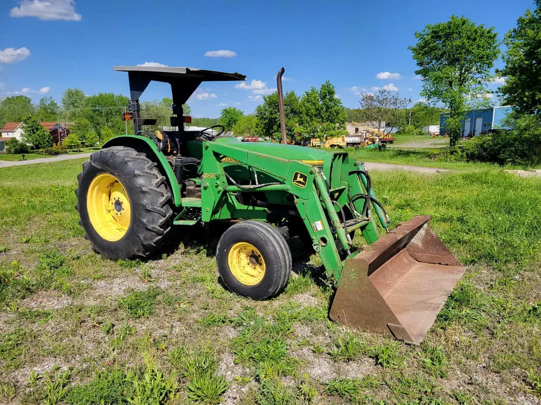 Image of John Deere 5300 Primary image